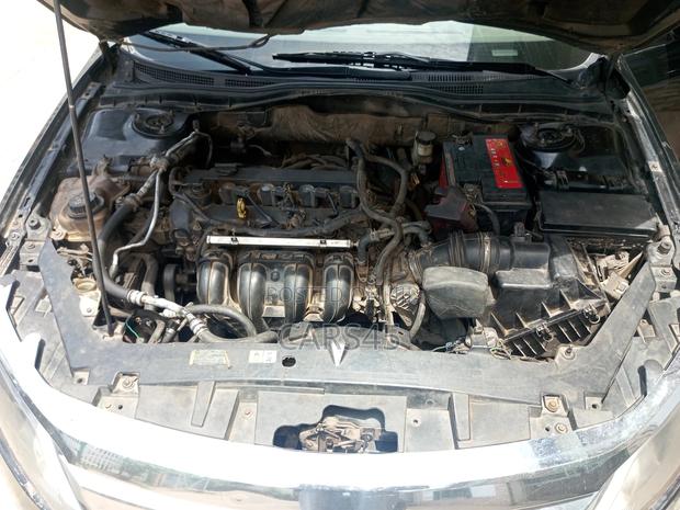 Ford Fusion 2012 Black