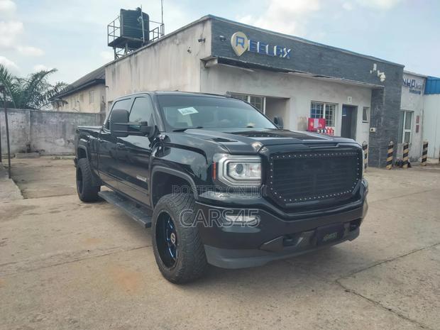 GMC Sierra 2018 Black