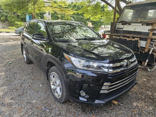 Toyota Highlander 2018 Black