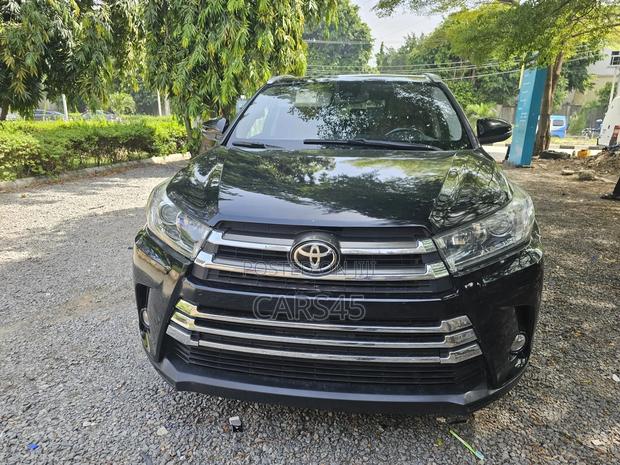 Toyota Highlander 2018 Black