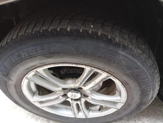 Toyota RAV4 2010 Gray