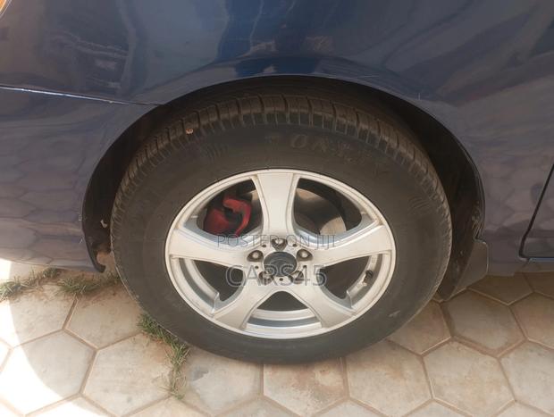 Toyota Corolla 2004 Blue