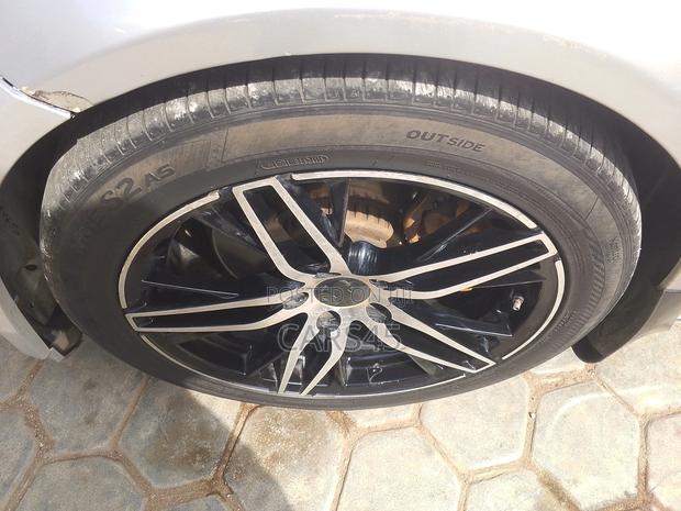Mercedes-Benz C300 2015 Silver