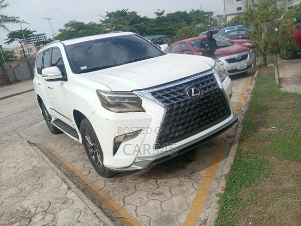 Lexus GX 2018 White