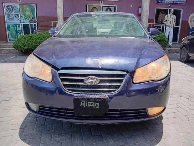 Hyundai Elantra 2009 Blue