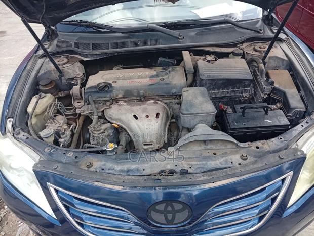 Toyota Camry 2007 Blue