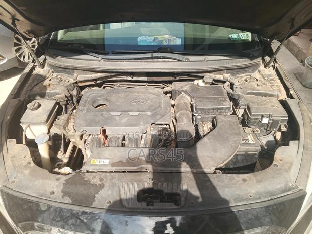 Hyundai Sonata Limited Sedan FWD (2.4L 4cyl 6A) 2016 Black