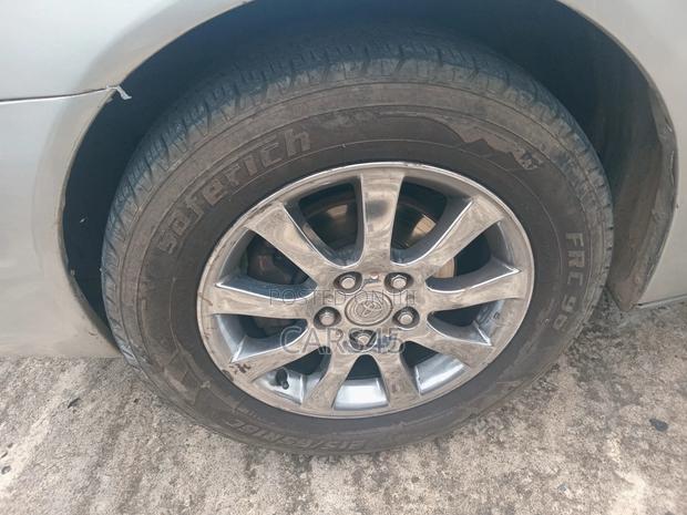 Toyota Camry 2004 Silver