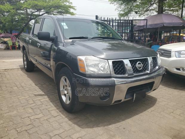 Nissan Titan King Cab LE 2006 Gray