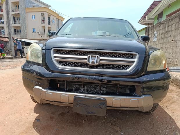 Honda Pilot 2005 Black