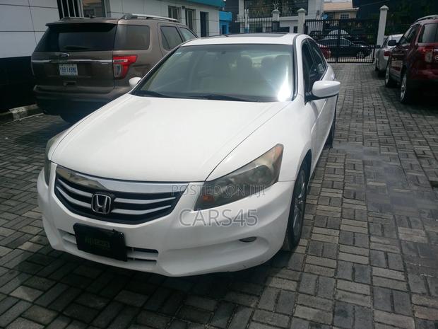 Honda Accord 2011 White
