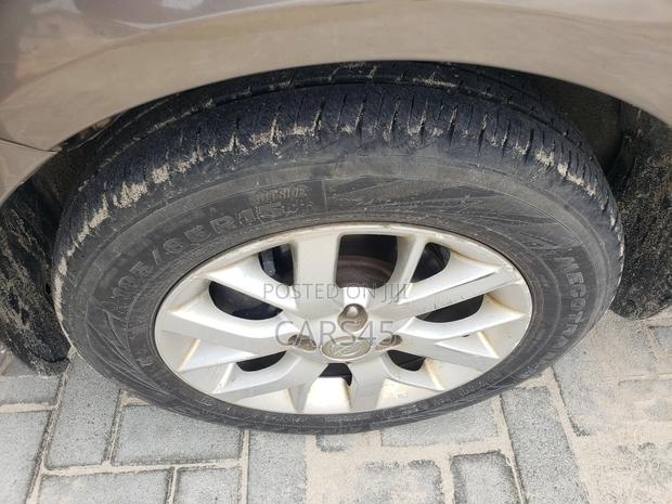 Nissan Almera 2018 Brown