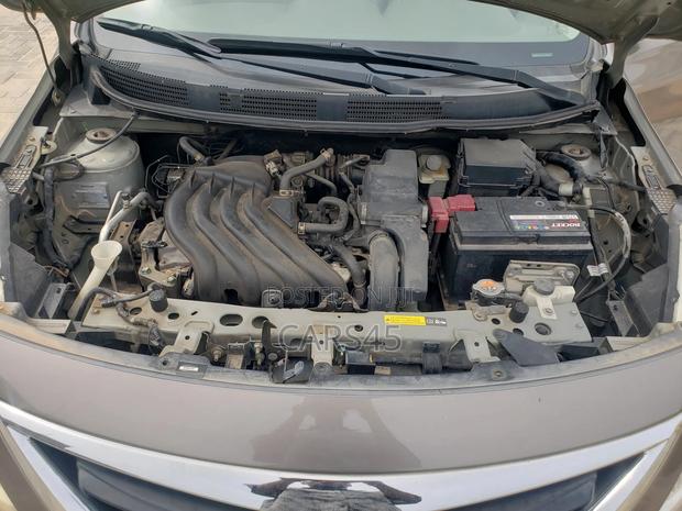 Nissan Almera 2018 Brown