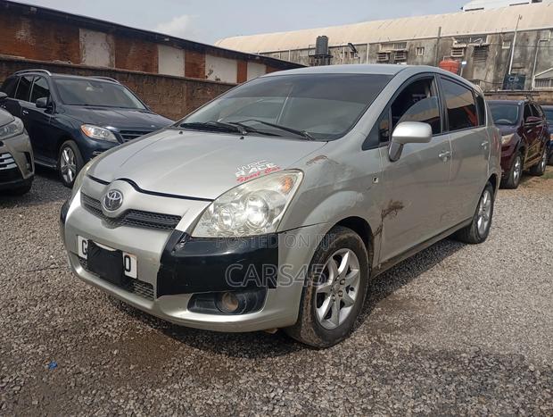 Toyota Corolla Verso 2007 Silver