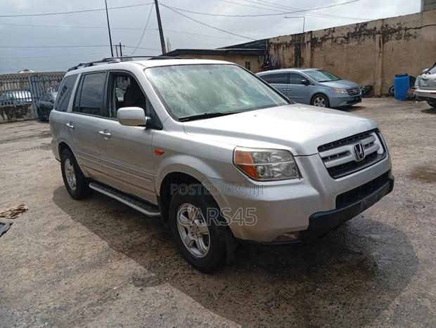 Honda Pilot EX-L 4x4 (3.5L 6cyl 5A) 2006 Silver