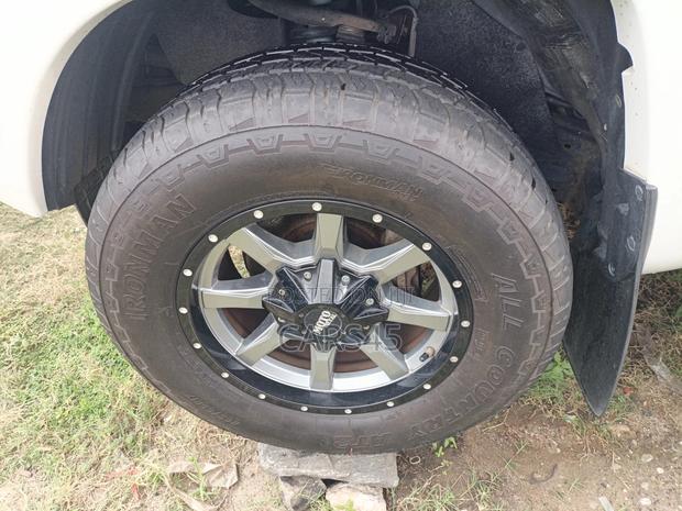 Toyota Tacoma 2014 White
