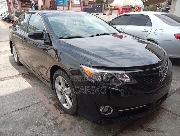 Toyota Camry 2014 Black