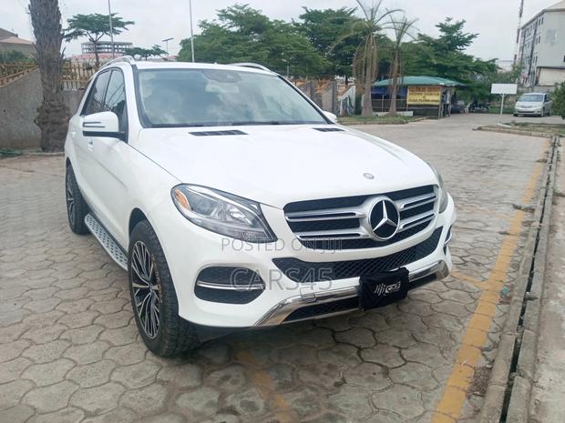 Mercedes-Benz GLE-Class 2016 White