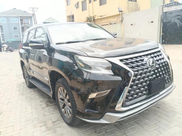 Lexus GX 2012 Black