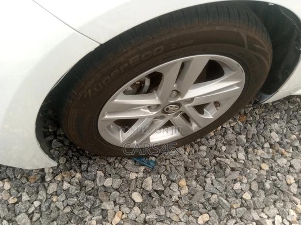 Toyota Corolla 2022 White