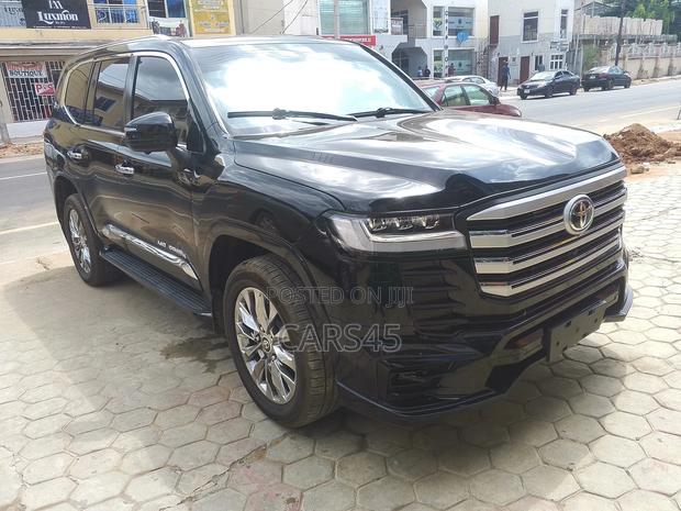 Toyota Land Cruiser 4.0 V6 GX-R 2012 Black