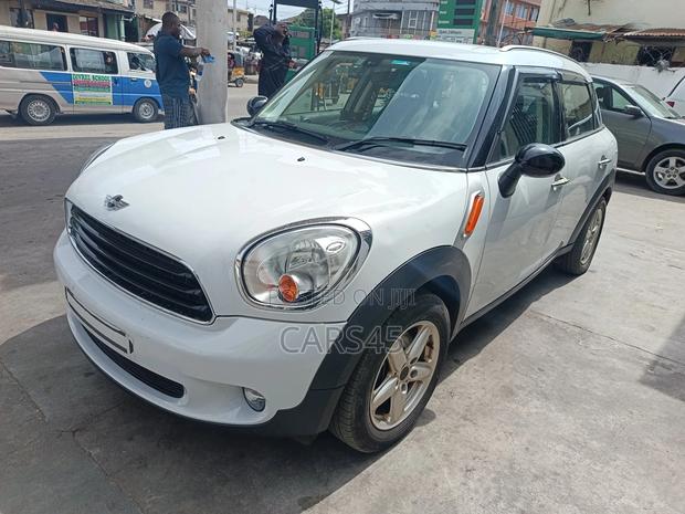 Mini Cooper 2013 White