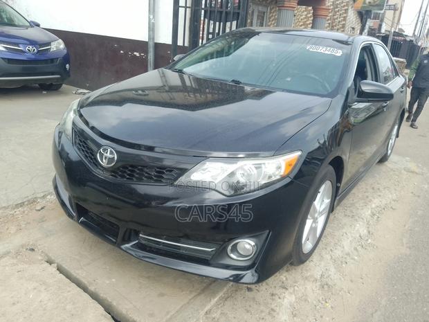 Toyota Camry 2014 Black