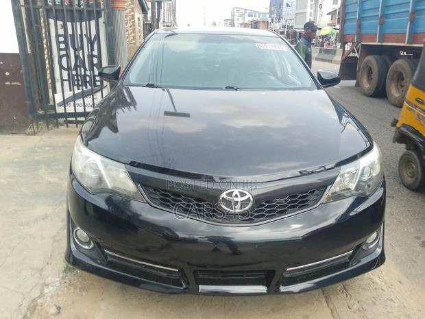 Toyota Camry 2014 Black