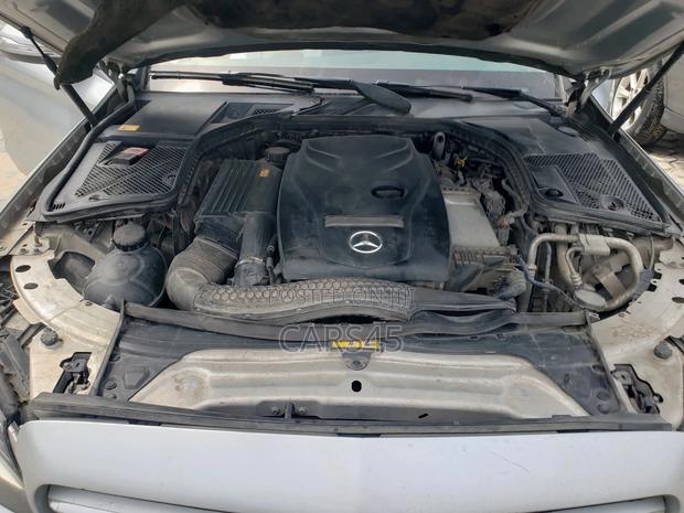 Mercedes-Benz C300 2015 Silver
