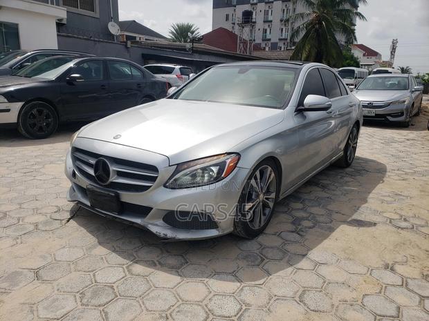 Mercedes-Benz C300 2015 Silver