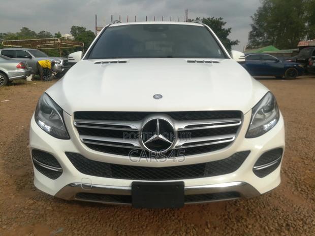 Mercedes-Benz GLE-Class 2016 White