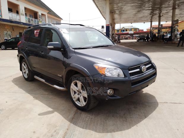 Toyota RAV4 2007 Gray
