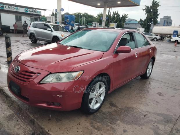 Toyota Camry 2009 Red