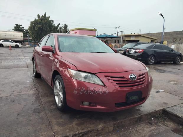 Toyota Camry 2009 Red