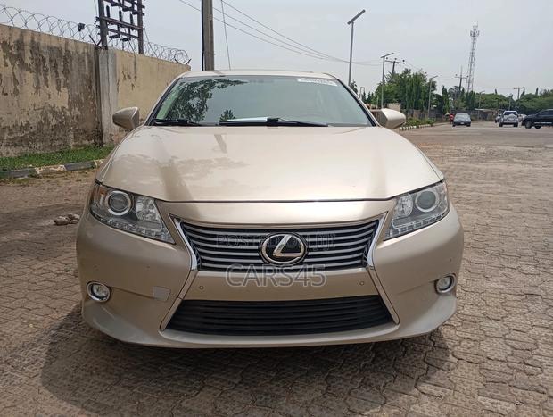 Lexus ES 2014 Gold