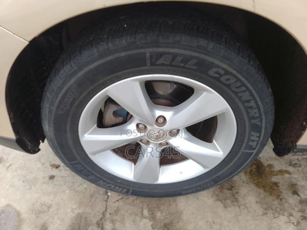 Lexus RX 2010 Gold