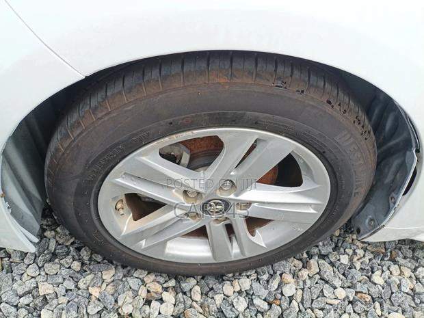 Toyota Corolla 2022 White