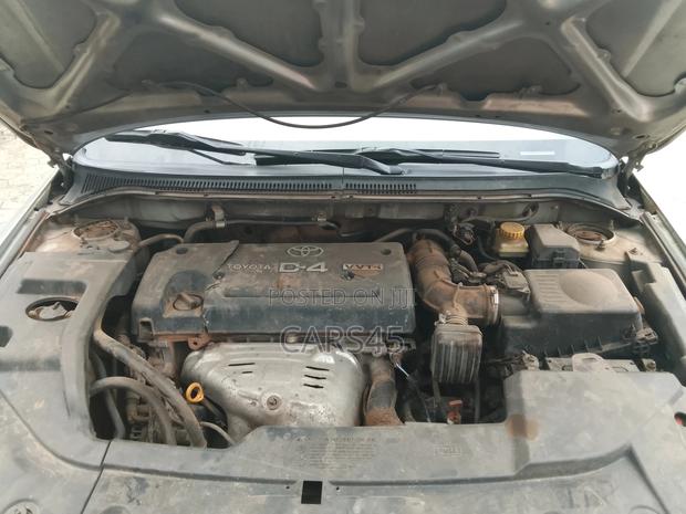 Toyota Avensis 2007 Silver