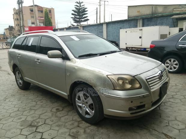 Toyota Avensis 2007 Silver