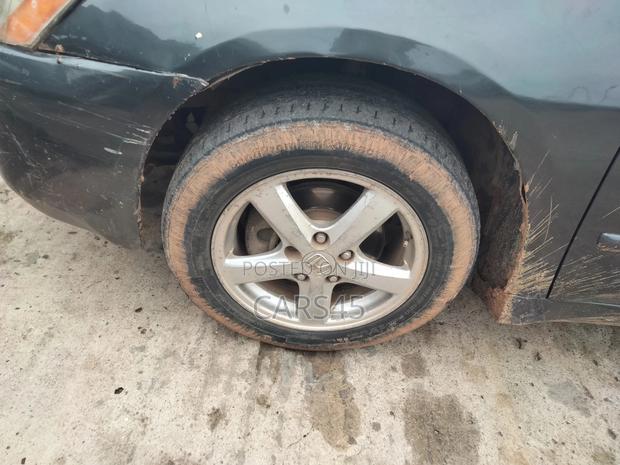 Honda Accord 2005 Gray