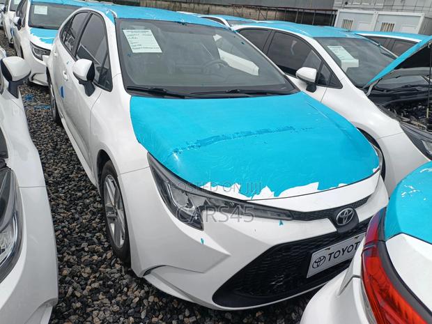 Toyota Corolla 2022 White