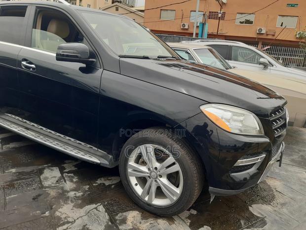 Mercedes-Benz M Class 2015 Black