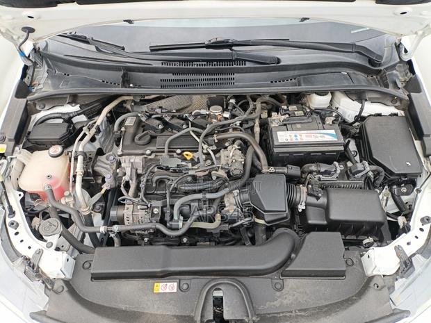 Toyota Corolla 2021 White
