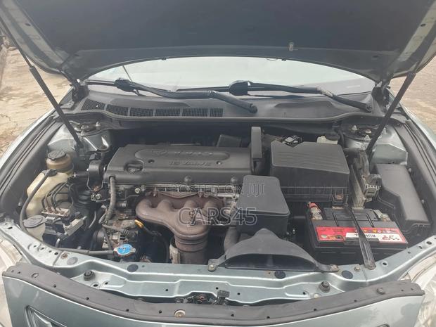 Toyota Camry LE 4dr Sedan (2.4L 4cyl 5A) 2009 Green