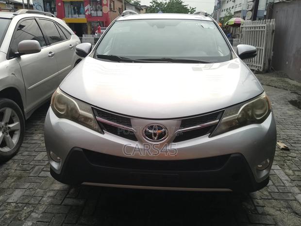 Toyota RAV4 2014 Silver