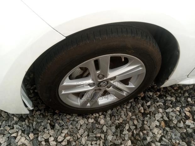 Toyota Corolla 2022 White