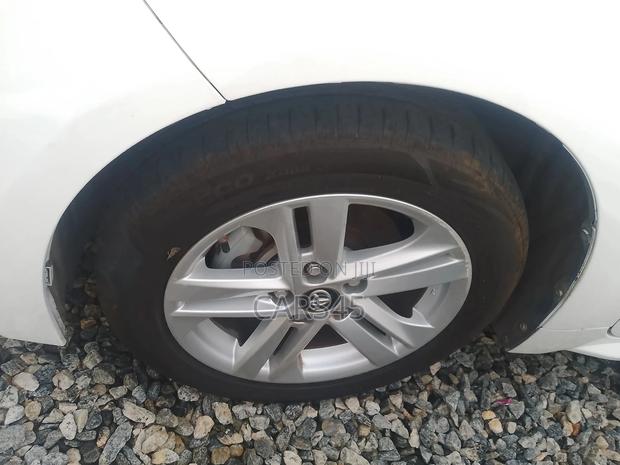 Toyota Corolla 2022 White