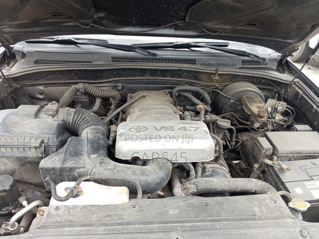 Toyota 4-Runner Sport Edition 4x4 2004 Gray