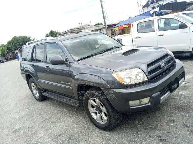 Toyota 4-Runner Sport Edition 4x4 2004 Gray