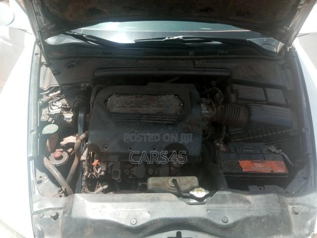Acura TL 3.5 FWD 2005 White